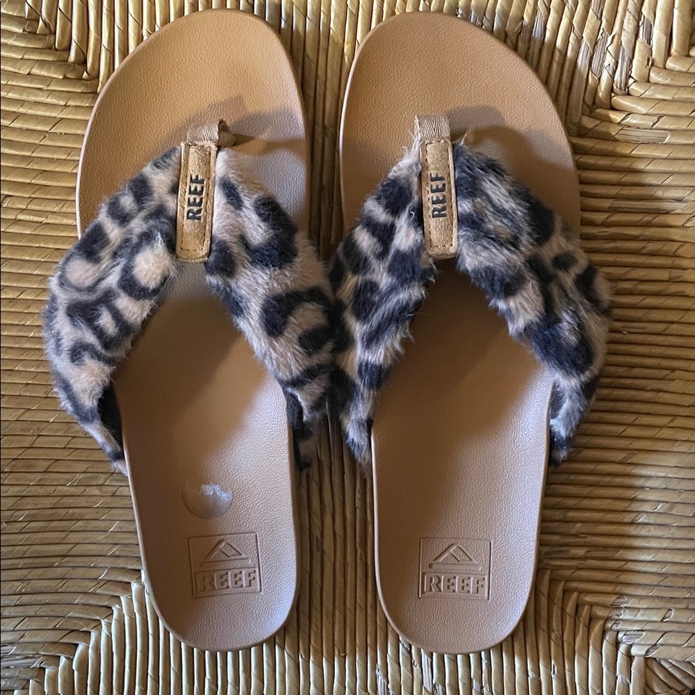 Reef Leopard Faux-Fur Tan Sandal